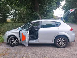 Silber Gebraucht 2011 Seat Leon Limousine | 5.300 € (Etwas zu teuer)