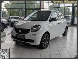 Karosserie in white Gebraucht 2019 Smart ForFour Electric Drive Limousine | 9.690 € (Fairer Preis)