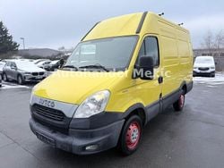 Gelb Gebraucht 2014 Iveco Daily Van / Kleinbus | 6.999 € (Guter Preis)
