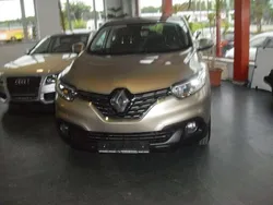 Beige dune Gebraucht 2016 Renault Kadjar Experience SUV | 10.350 € (Fairer Preis)