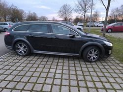 Schwarz Gebraucht 2012 Peugeot 508 RXH Kombi | 10.799 €