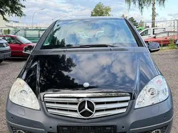 Schwarz Gebraucht 2009 Mercedes 170 Kombi | 3.999 €