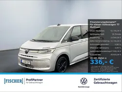 Reflexsilber metallic Gebraucht 2024 VW T7 Style Van | 52.740 € (Guter Preis)