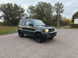 Grün Gebraucht 2007 Suzuki Jimny SUV | 7.800 € (Etwas zu teuer)