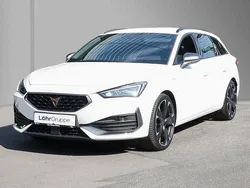 Candy weiss Gebraucht 2022 Cupra Leon VZ Kombi | 25.480 € (Fairer Preis)