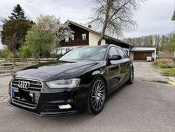 Schwarz Gebraucht 2015 Audi A4 Kombi | 9.500 € (Guter Preis)