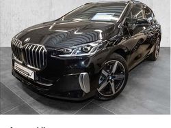 Schwarz Gebraucht 2022 BMW 218 Luxury Line Van / Kleinbus | 27.990 € (Etwas zu teuer)