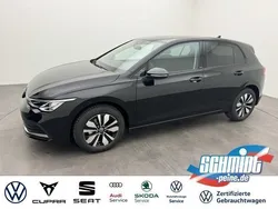 Delfingrau (grey), metallic Gebraucht 2024 VW Golf VIII IQ Drive Limousine | 26.400 € (Fairer Preis)