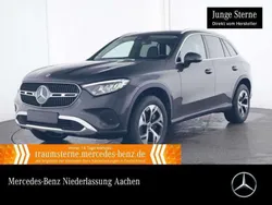 Grau Gebraucht 2024 Mercedes GLC300e Advanced Plus SUV | 57.990 € (Superpreis)