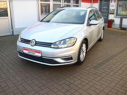 Reflexsilber Gebraucht 2020 VW Golf VII Highline Kombi | 15.777 € (Fairer Preis)