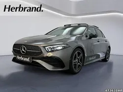 Metalliclack mountaingrau Gebraucht 2024 Mercedes A200 AMG Kleinwagen | 35.750 € (Etwas zu teuer)