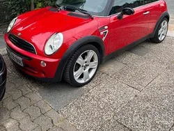 Rot Gebraucht 2005 Mini Cooper Kleinwagen | 1.450 € (Fairer Preis)