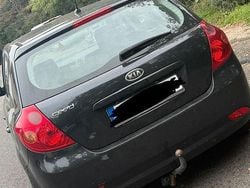 Schwarz Gebraucht 2007 Kia Ceed Kleinwagen | 1.400 €