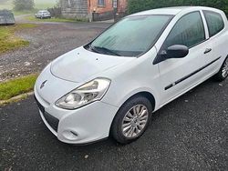 Gebraucht 2009 Renault Clio II Kleinwagen | 2.500 €