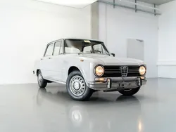 Alfa Romeo Giulia 1300