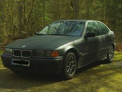 Schwarz Gebraucht 1999 BMW 316 | 1.290 € (Guter Preis)