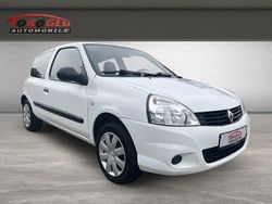 Weiß Gebraucht 2009 Renault Clio II Authentique Limousine | 1.790 € (Fairer Preis)