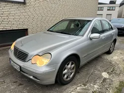 Silber Gebraucht 2004 Mercedes C200 Limousine | 2.990 € (Guter Preis)