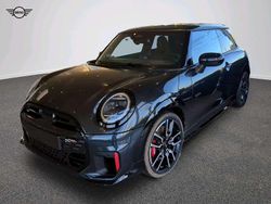 Grau Gebraucht 2024 Mini John Cooper Works Kleinwagen | 38.631 € (Etwas zu teuer)