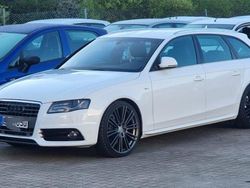 Weiß Gebraucht 2008 Audi A4 S-Line Kombi | 6.990 €
