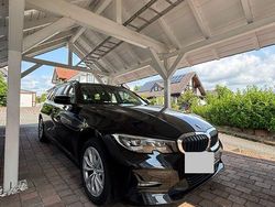 Schwarz Gebraucht 2020 BMW 318 Kombi | 22.000 € (Fairer Preis)