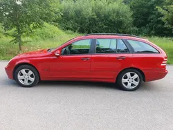Rot Gebraucht 2005 Mercedes C180 Kombi | 1.850 € (Fairer Preis)