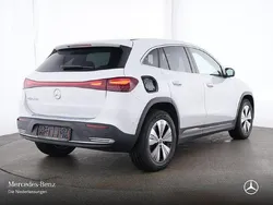 Weiß Gebraucht 2024 Mercedes EQA250 Advanced Plus SUV | 33.790 € (Guter Preis)