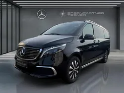 Schwarz Gebraucht 2024 Mercedes EQV300 Avantgarde Van / Kleinbus | 51.400 € (Fairer Preis)