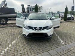 Weiß Gebraucht 2017 Nissan Qashqai SUV | 13.490 € (Guter Preis)