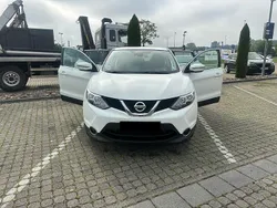 Weiß Gebraucht 2017 Nissan Qashqai SUV | 13.990 € (Fairer Preis)