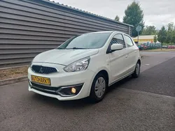 Weiß Gebraucht 2018 Mitsubishi Space Star Basis Limousine | 5.499 € (Superpreis)