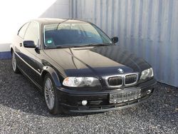 Schwarz Gebraucht 2001 BMW 320 Performance Coupé | 3.800 € (Guter Preis)