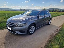Grau Gebraucht 2013 Mercedes A180 Limousine | 10.300 € (Fairer Preis)