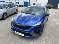 Bleu iron Gebraucht 2024 Renault Clio V Kleinwagen | 19.790 € (Etwas zu teuer)