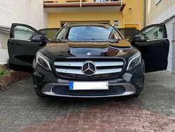 Schwarz Gebraucht 2016 Mercedes GLA250 Urban SUV | 18.500 € (Fairer Preis)