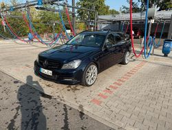 Blau Gebraucht 2011 Mercedes C300 Kombi | 11.000 € (Teuer)