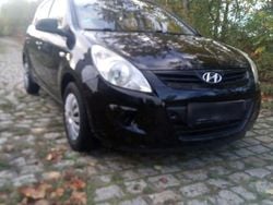 Schwarz Gebraucht 2009 Hyundai i20 Kleinwagen | 1.350 €