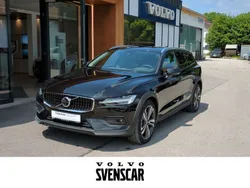 Onyx black / metallic Gebraucht 2024 Volvo V60 CC Ultimate Kombi | 52.890 € (Fairer Preis)