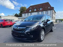 Schwarz Gebraucht 2012 Opel Zafira Tourer Innovation Van / Kleinbus | 5.800 € (Guter Preis)