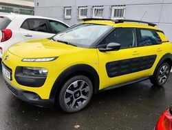 Gelb Gebraucht 2016 Citroën C4 SUV | 7.200 € (Fairer Preis)