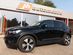 Schwarz Gebraucht 2021 Volvo XC40 Momentum SUV | 26.900 € (Guter Preis)