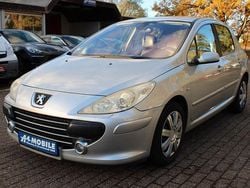 Silber Gebraucht 2005 Peugeot 307 Platinum Limousine | 1.999 € (Fairer Preis)