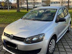 Grau Gebraucht 2009 VW Polo Kleinwagen | 4.249 € (Fairer Preis)