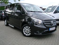 Graphitgrau Gebraucht 2022 Mercedes Vito Van / Kleinbus | 59.980 €