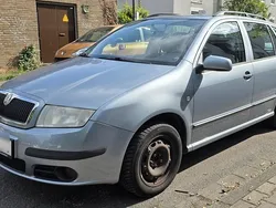 Blau Gebraucht 2006 Skoda Fabia Kombi | 900 € (Guter Preis)