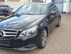 Schwarz Gebraucht 2016 Mercedes E220 Limousine | 19.300 € (Fairer Preis)