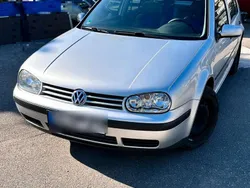 Silber Gebraucht 2000 VW Golf IV Limousine | 800 € (Guter Preis)