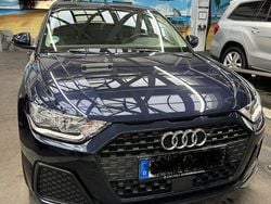 Blau Gebraucht 2019 Audi A1 Sportback Comfort Kleinwagen | 17.000 € (Etwas zu teuer)