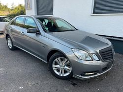 Grau Gebraucht 2010 Mercedes E250 Limousine | 10.700 € (Guter Preis)