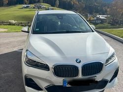 Weiß Gebraucht 2019 BMW 218 M Sport Kombi | 17.600 € (Guter Preis)
